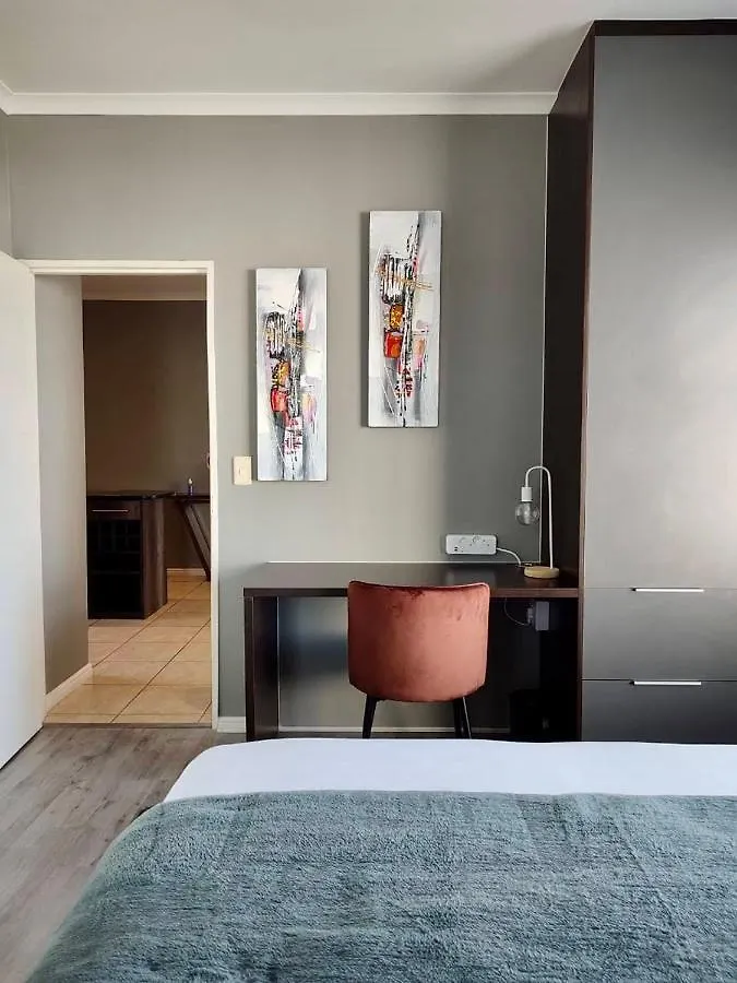 The Coziplace Cape Town Apartment